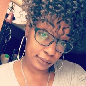 Meet your Posher, Veronica